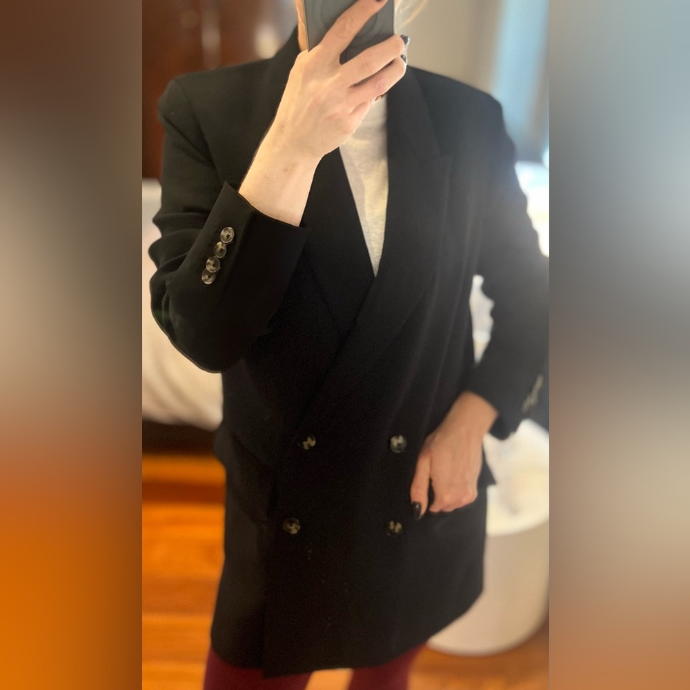 Aritzia Wilfred Cherrelle Classic Black Double-Breasted Blazer